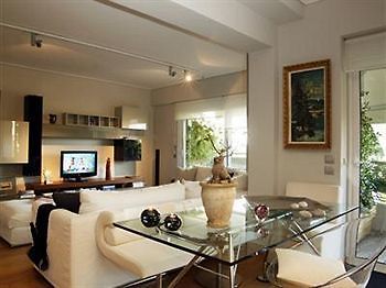 Апартаменты Ninas Athenian Loft Экстерьер фото